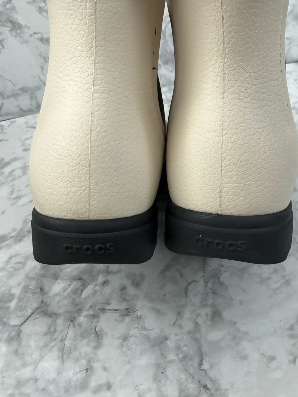 CROCS Dylan Chelsea Boot Creme Water Resistant Outdoor Rain Shoes Women’s Sz 8